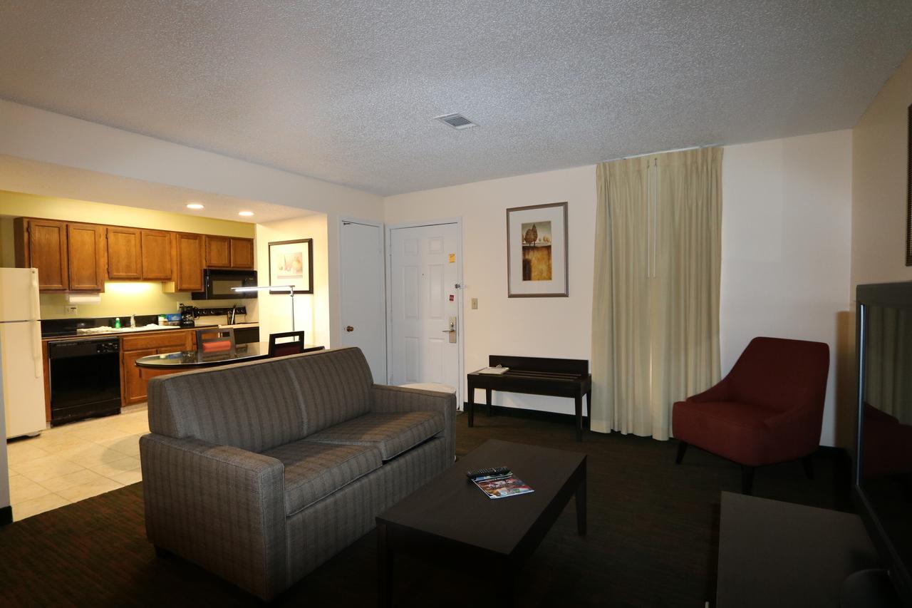 Fairbridge Inn & Suites - Akron Copley Township - West Quarto foto